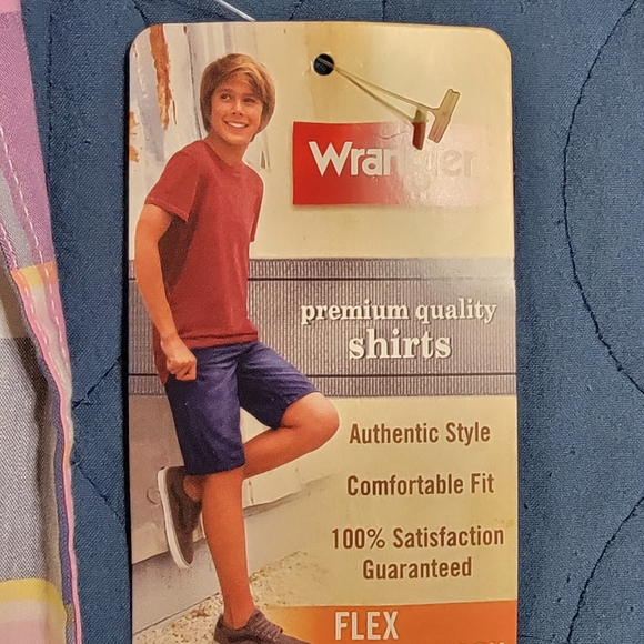 Wrangler Button Down - Picture 4 of 4